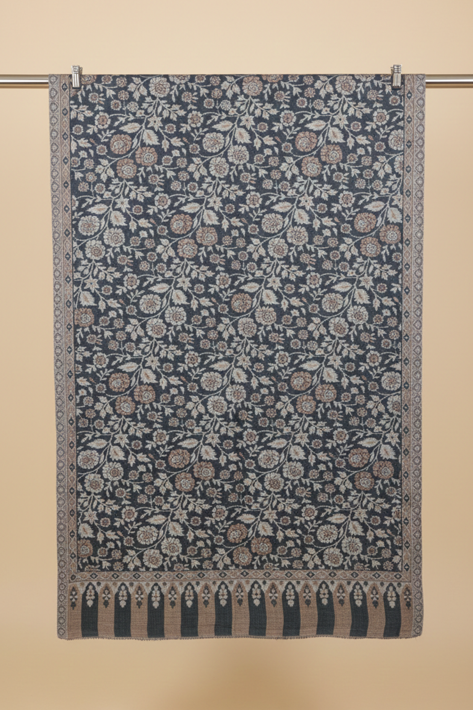 New Kani Stole (D)