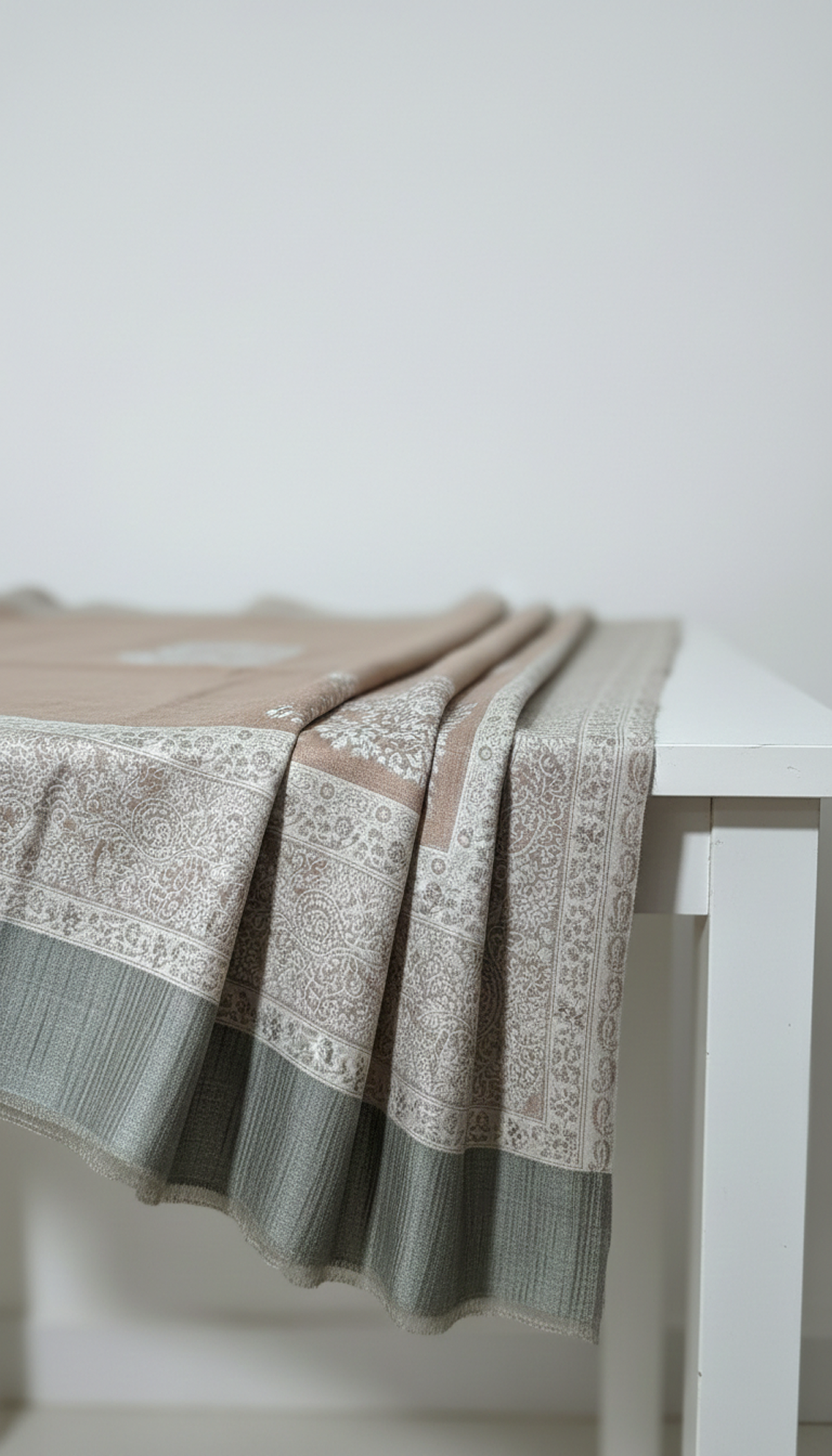 New Kani Shawl (A)