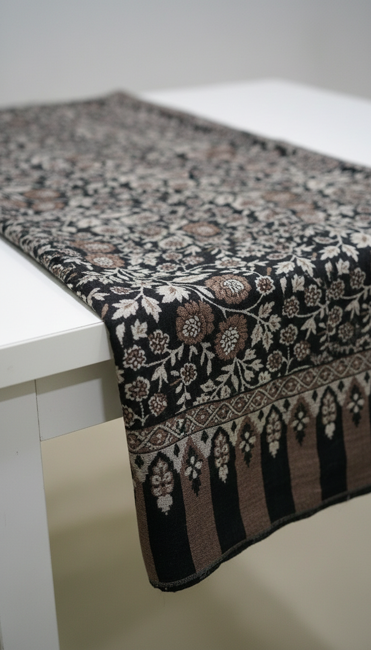 New Kani Shawl (A)