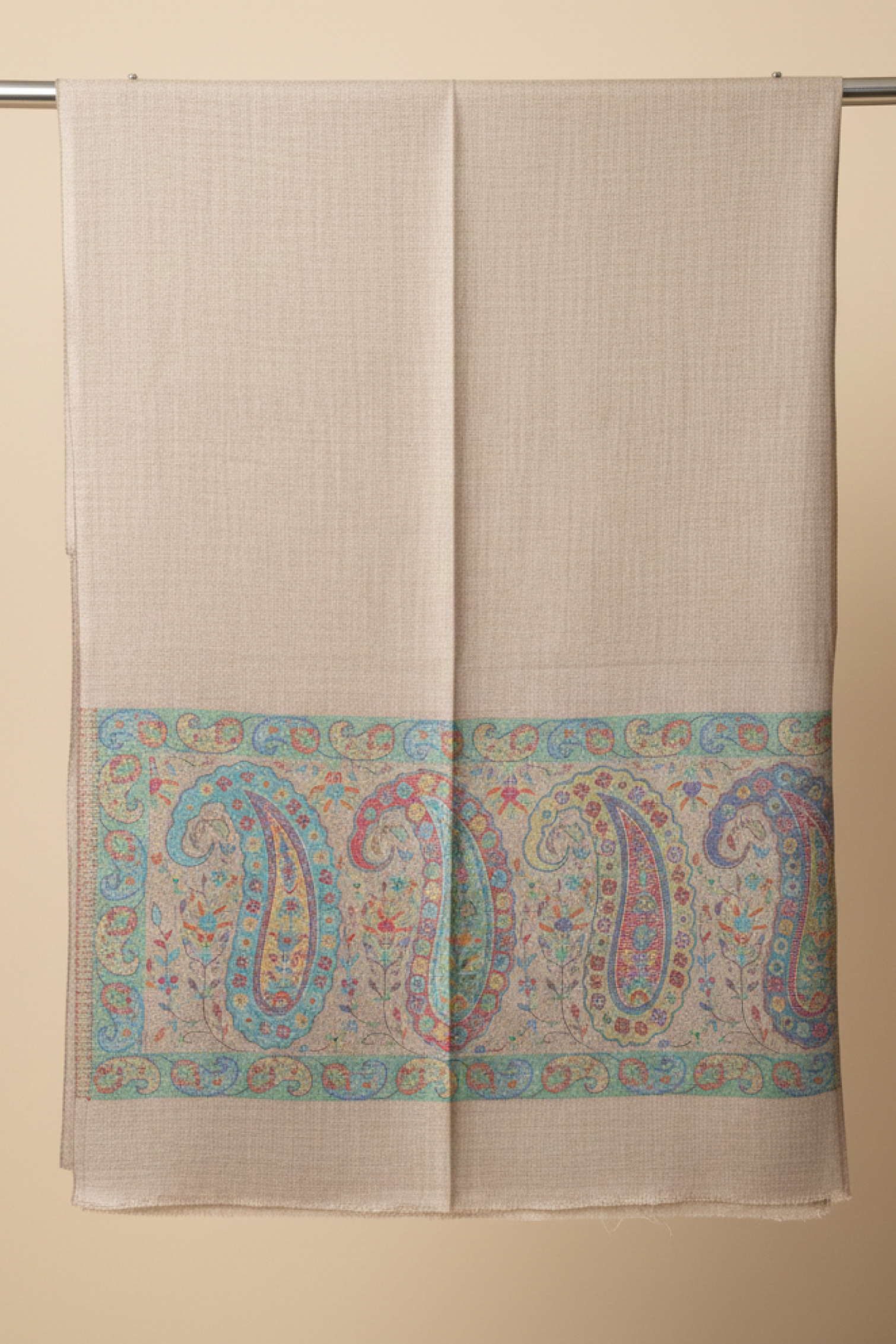 Cream-Kani-Palla-Stole-C-For-Woman