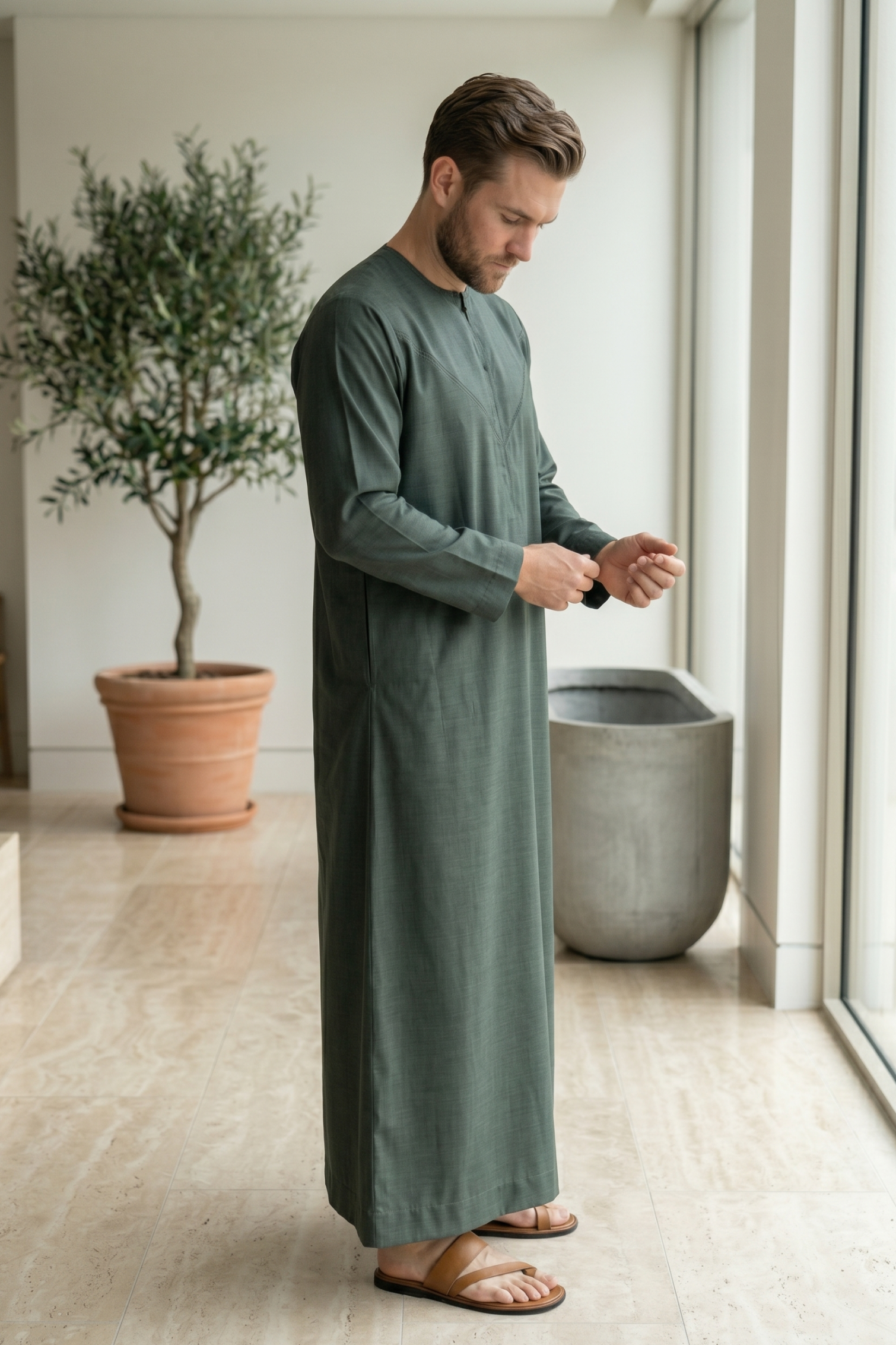 Emirati-Thobe-Charcoal-Grey-For_Men