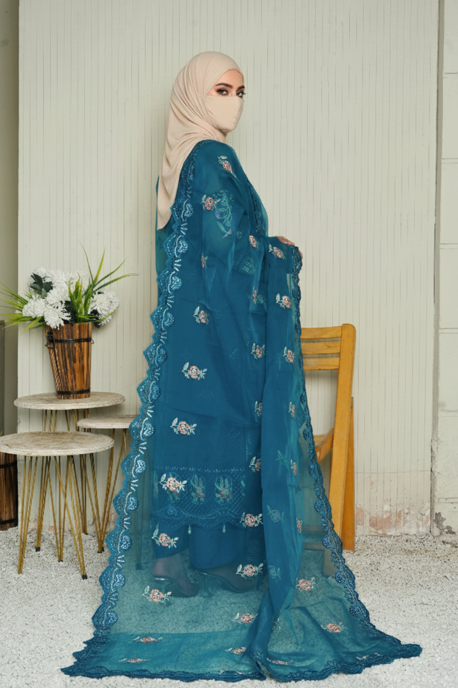 SOFIE - 3 PCS - Embroidered