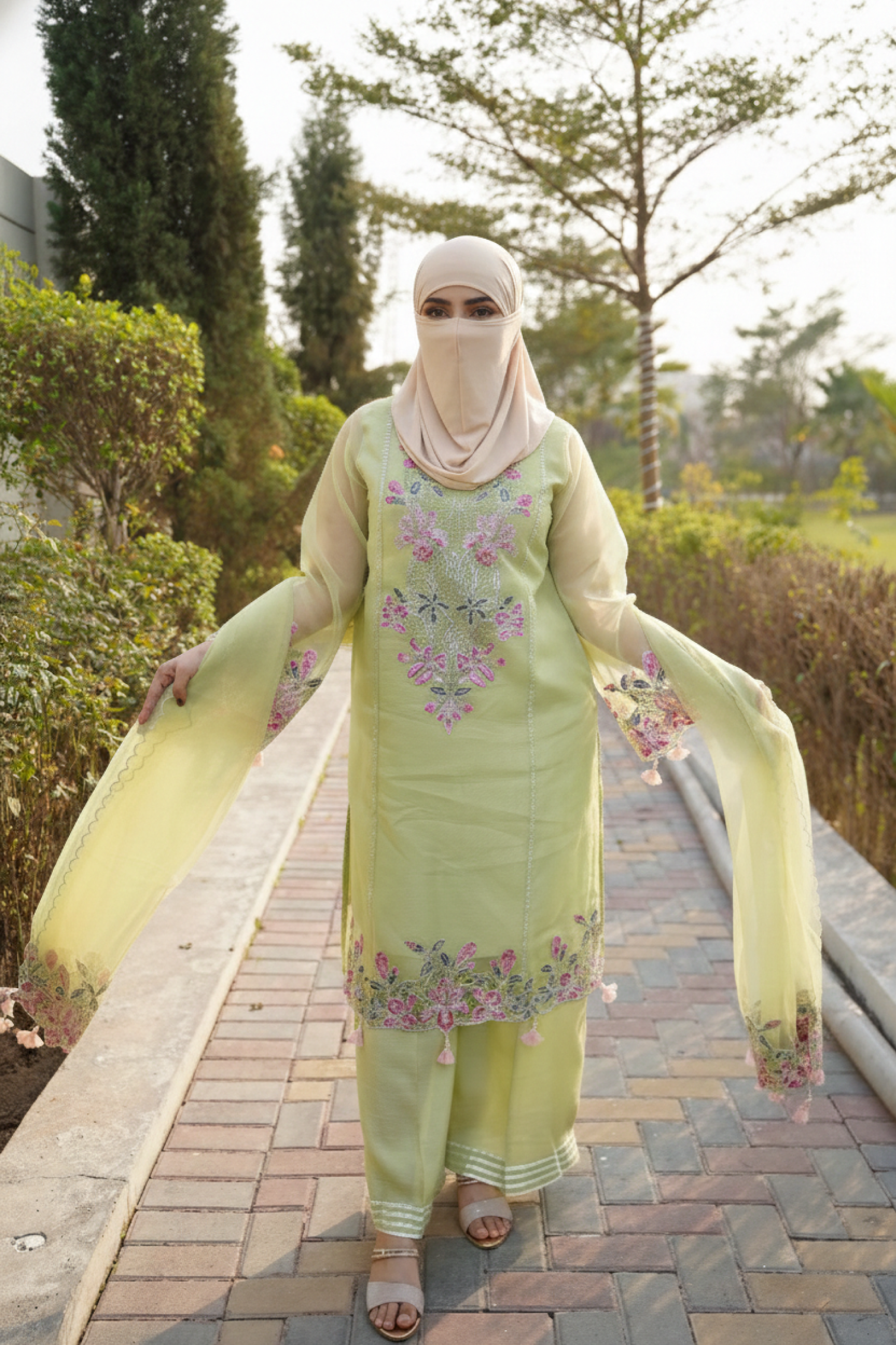 MEHRO - 3 PCS - Embroidered