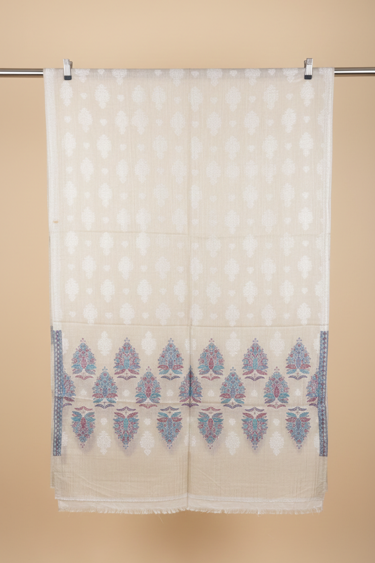 Kani-Palla-Stole-A-Cream