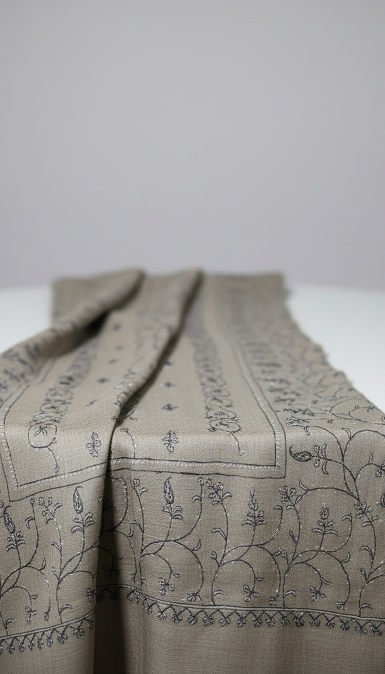 M.L-Jaal-Stole-Cream-For-Women