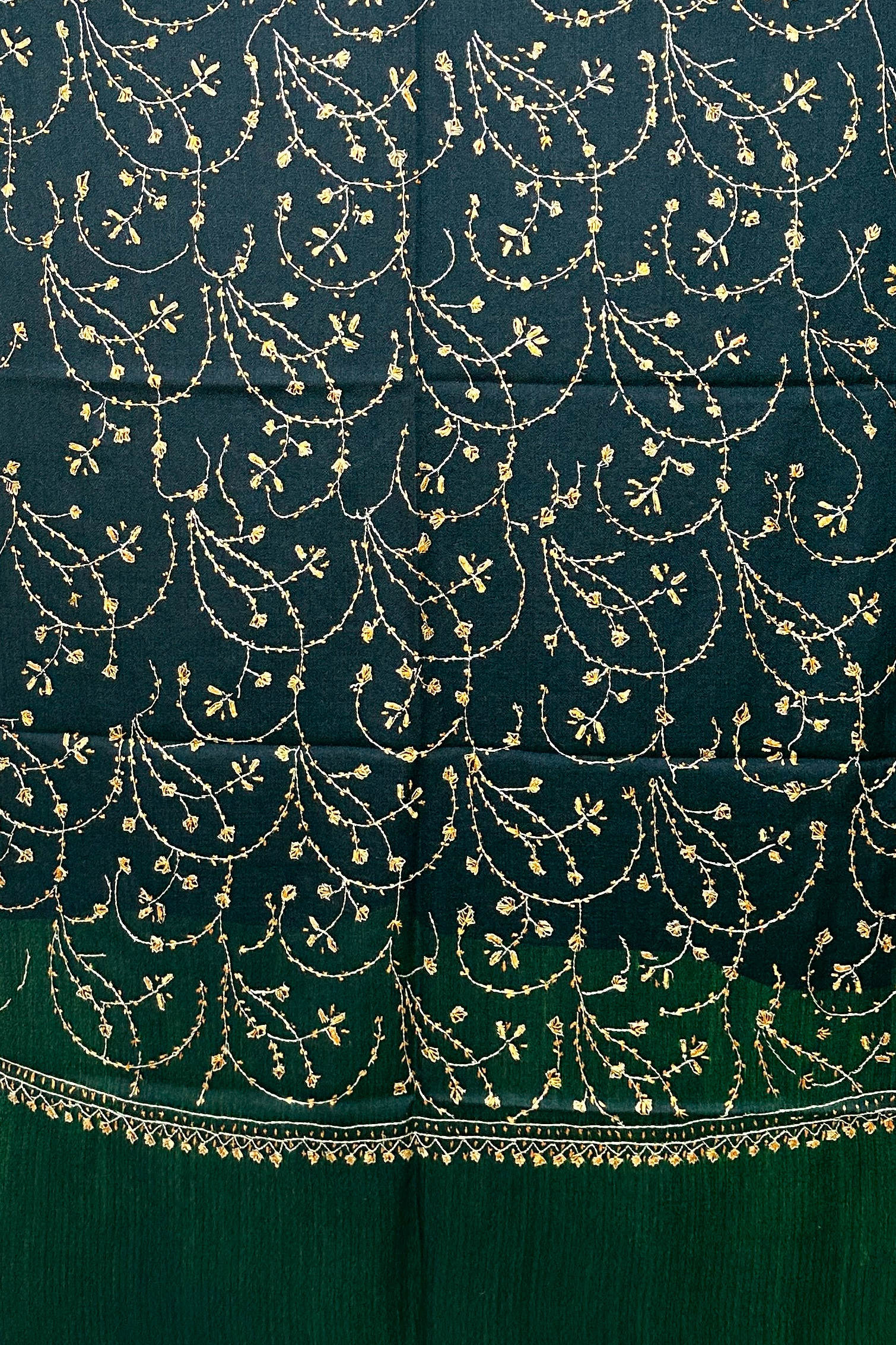 M.L Jaal Stole