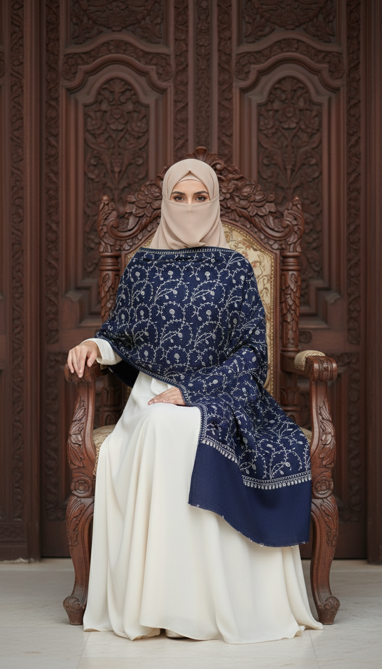 M.L Jaal Stole