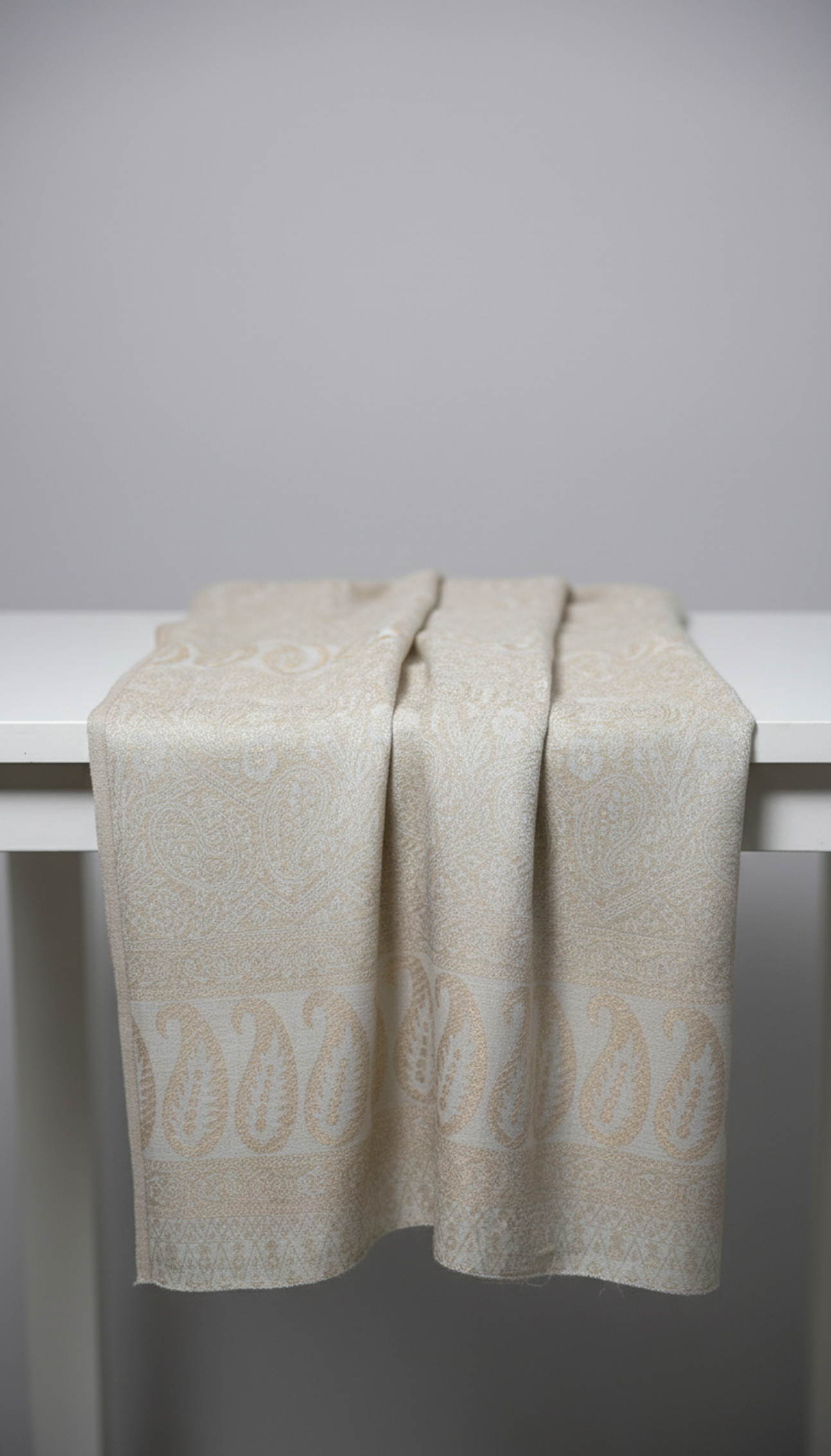M.L Silk Stole