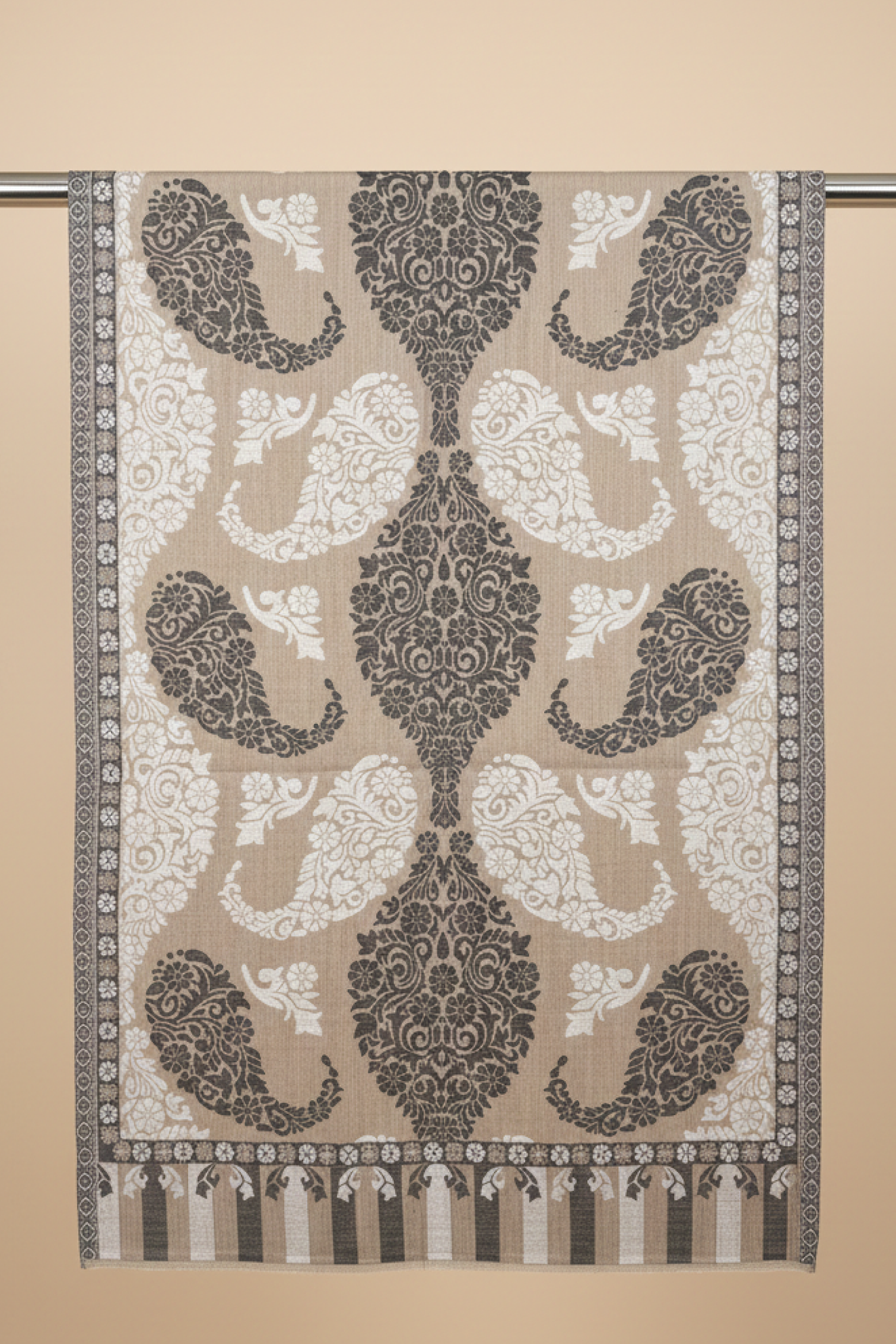 New-Kani-Stole-A-Cream-For-Girls