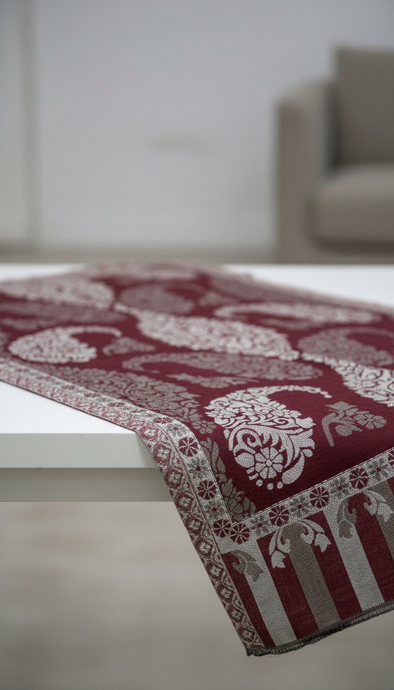 New-Kani-Stole-A-Red
