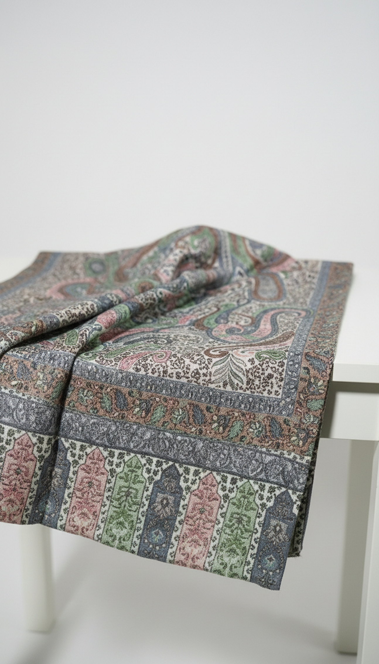 Qalamkar-Stole-For-Women