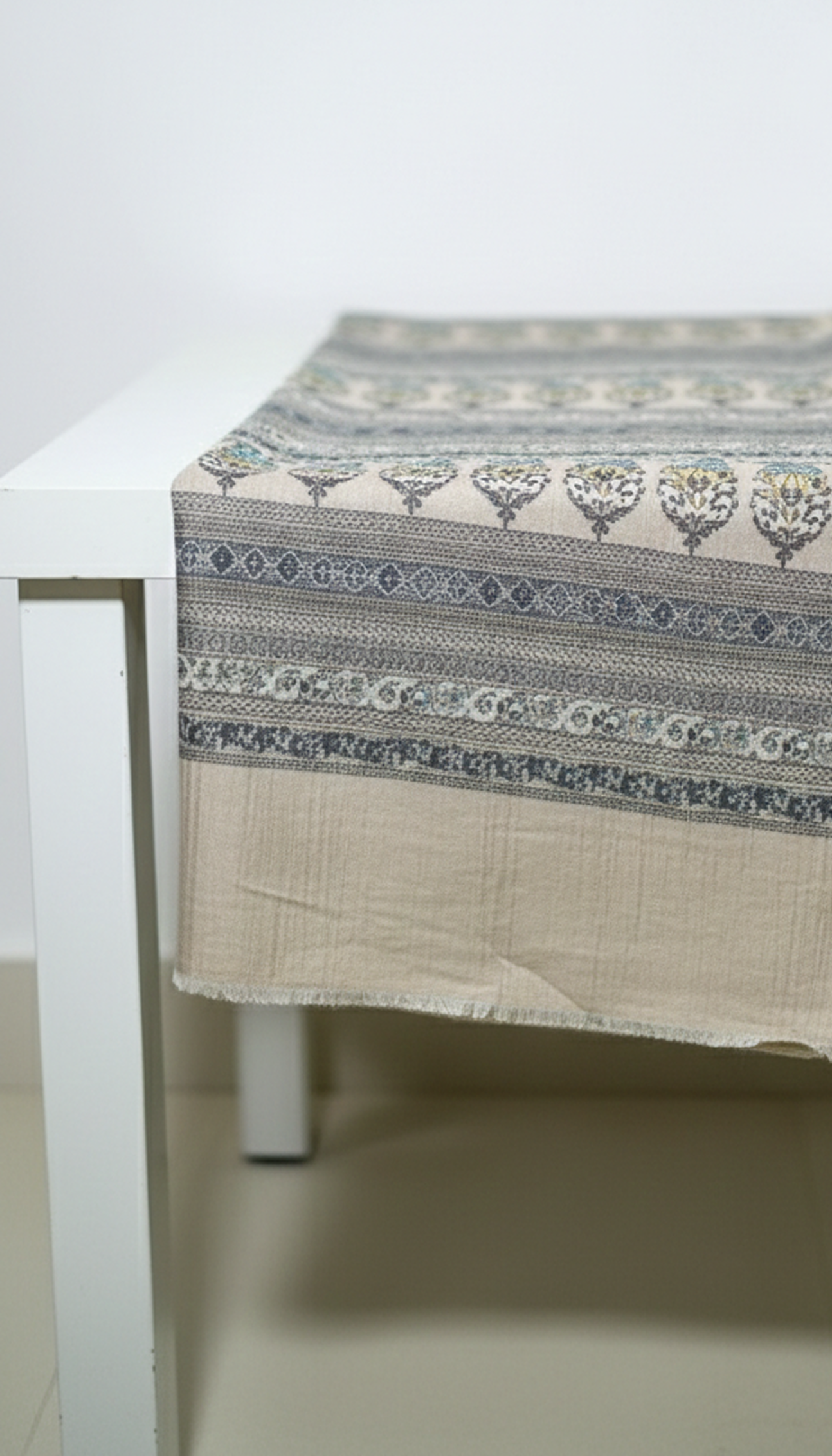 Stripe Kani Shawl