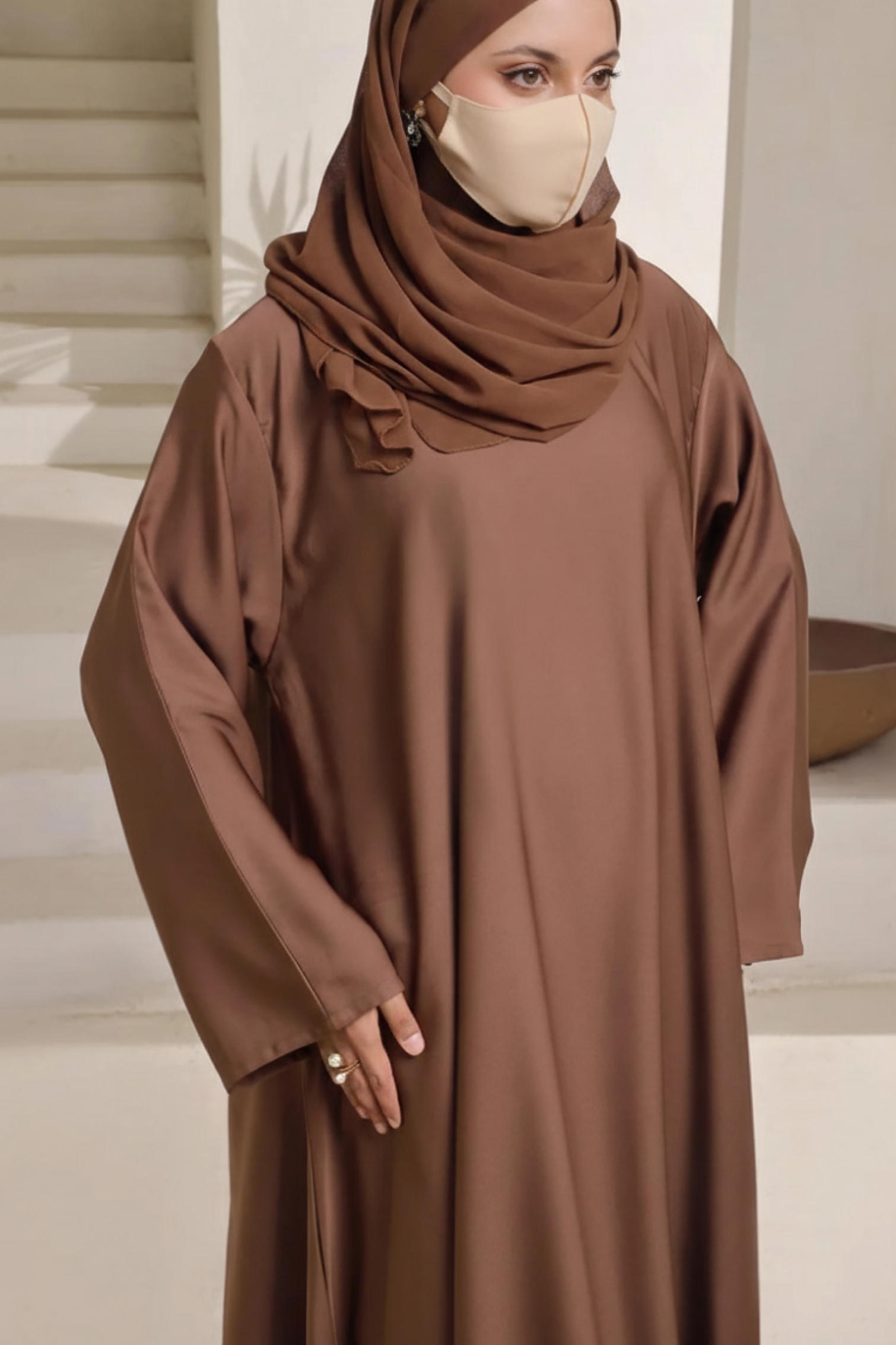 Stylish-Brown-Lapris-Abaya