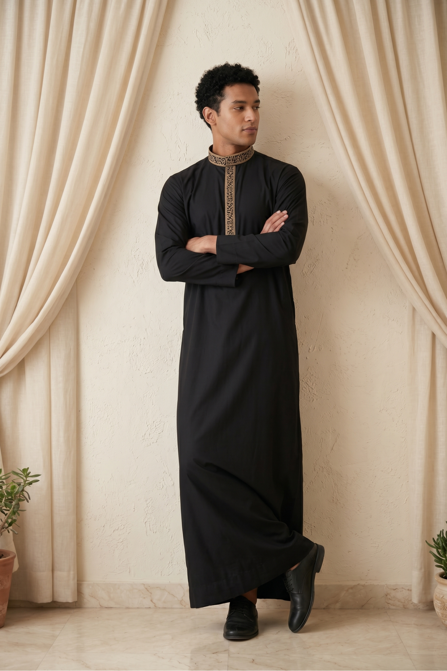 Stylish-Collar-Thobe-Black-For-Men