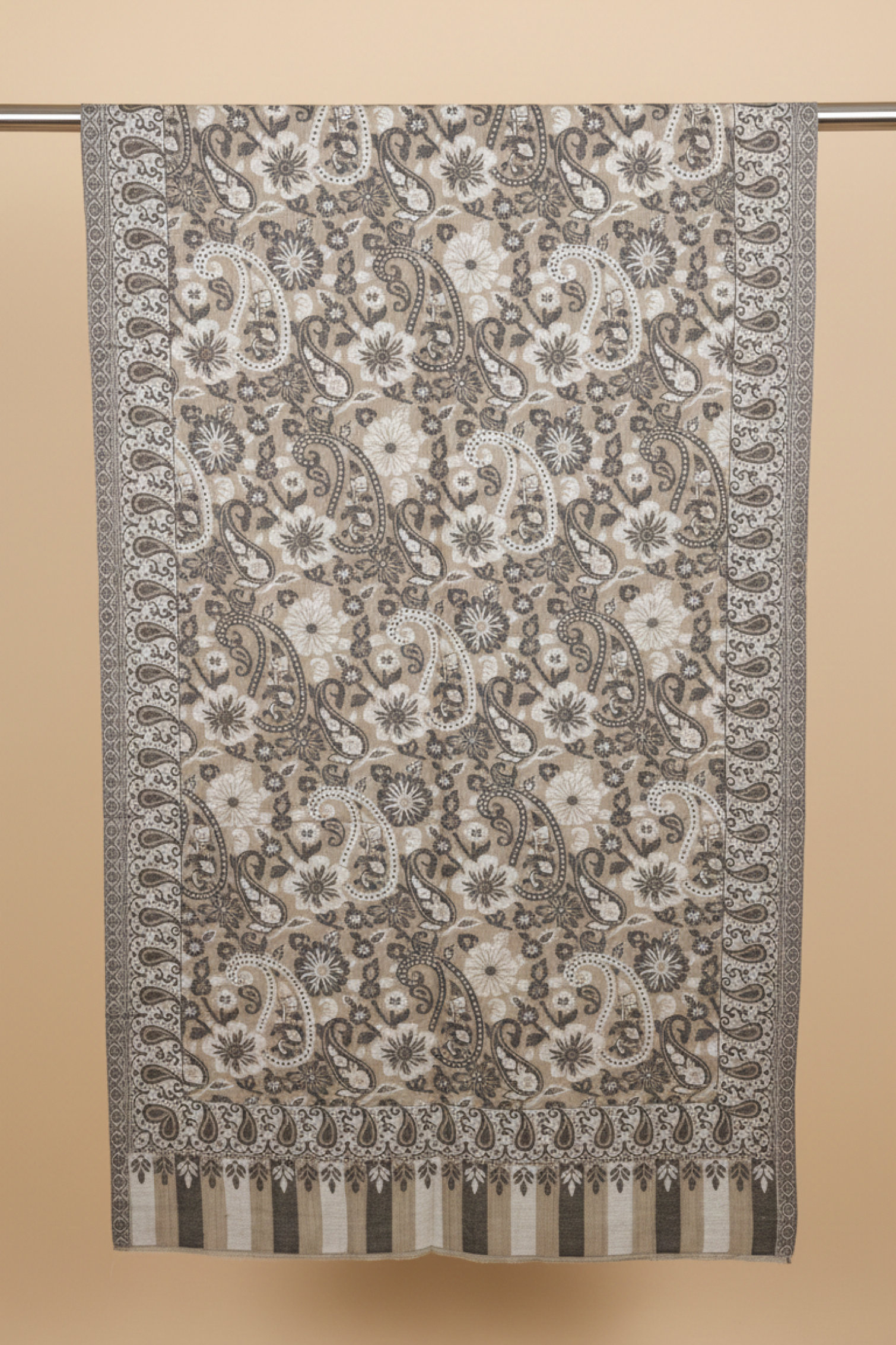 Stylish-Kani-Palla-Stole-B-For-Woman