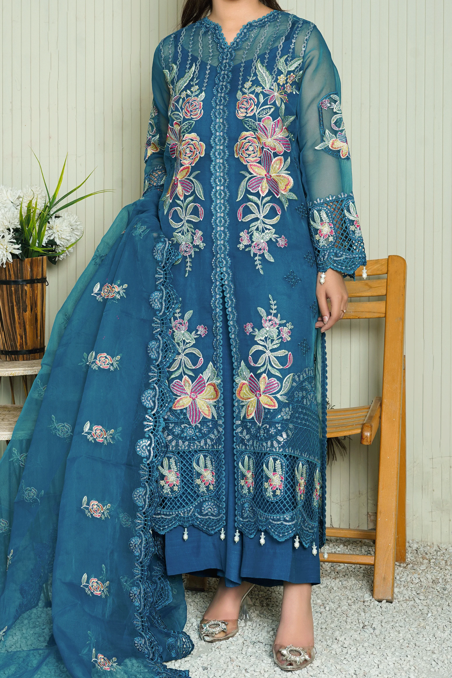 Stylish-Sofie-3-PCS-Embroidered