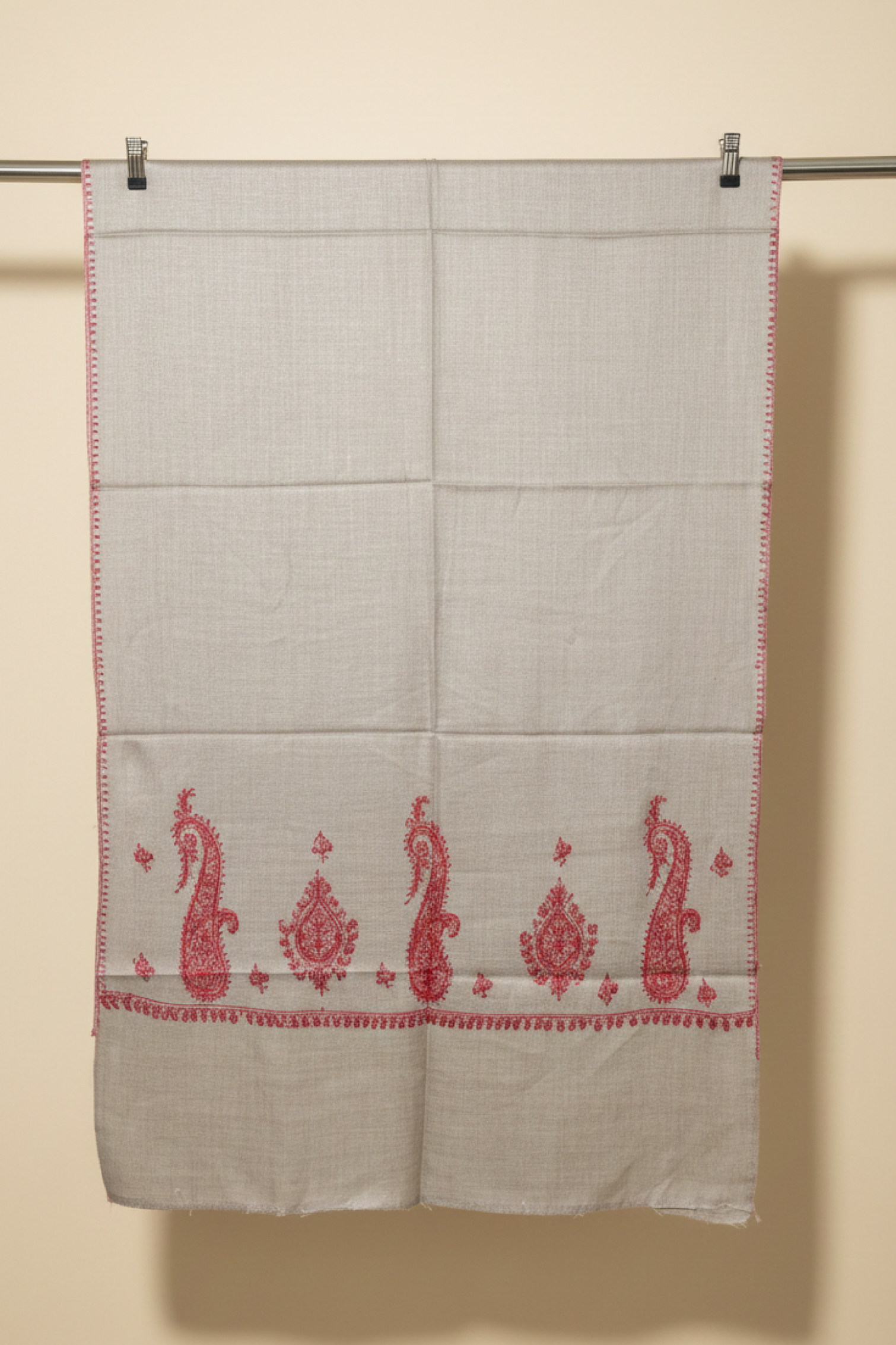 Stylish-Sooti-Palla-Stole-Cream-For-Women